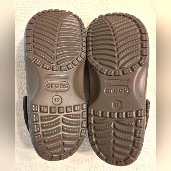 NWT Crocs Classic Realtree Edge Clogs, Limited Edition Release - Picture 9 of 10